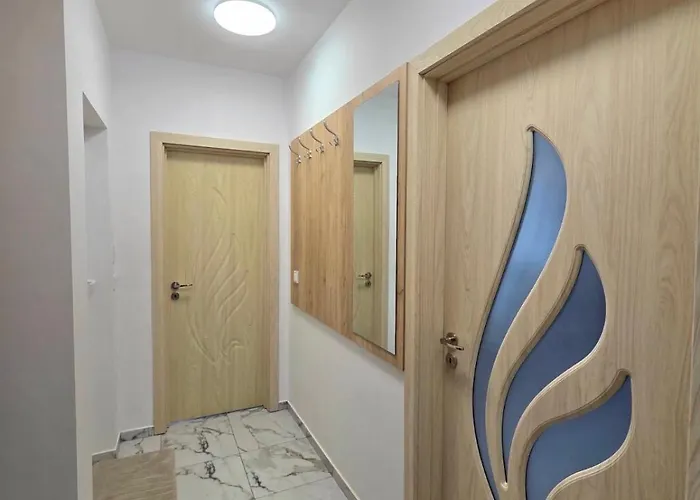 Lily Complex Padaloto * Smolan